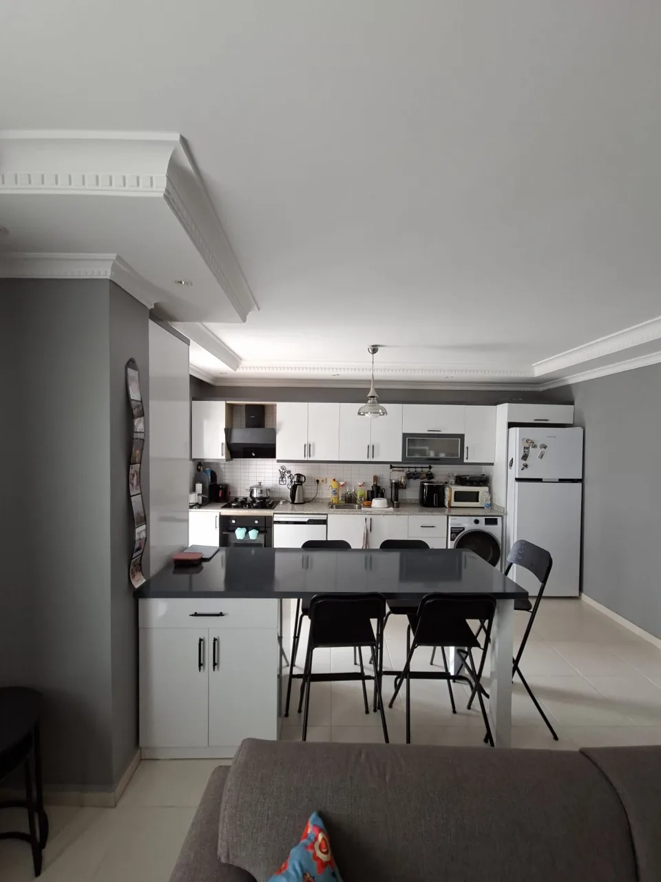 Alanya Avsallar Site İçınde Havuzlu Geniş Satılık 2+1
